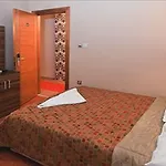 Bazaar Hotel
