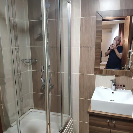 Bazaar Hotel 3*