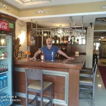 فندق بازار