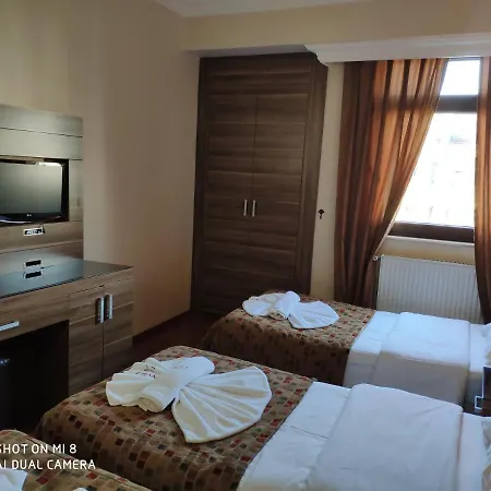 Otel Bazaar 3*